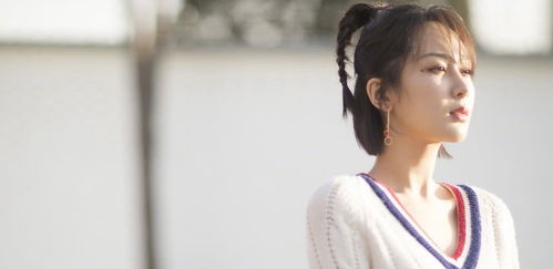 家有儿女中的小雪的扮演者杨紫的个人资料