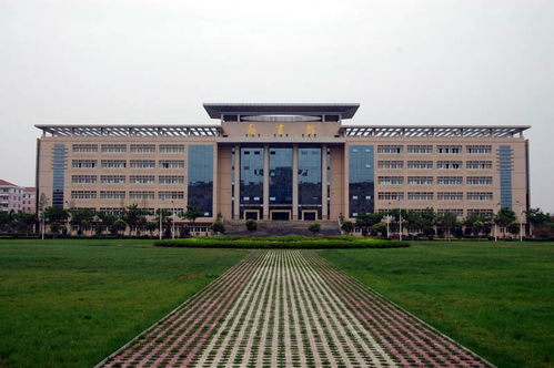 空军工程大学是211吗