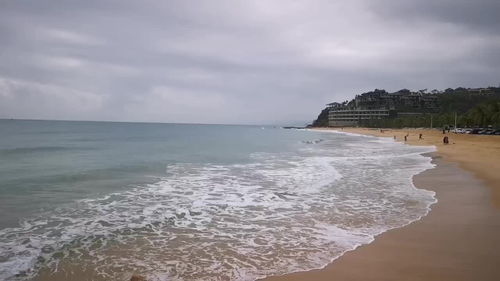 白天的海风是从哪吹向哪的