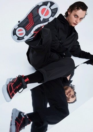 “变身”的日语怎么说