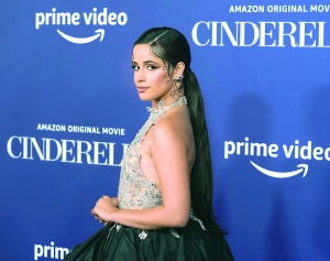 请问这个动漫人物是谁?