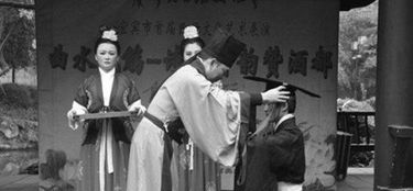 古人称男子二十岁为 三十岁为，古人称男子二十岁为什么之年,三十岁为什么之年