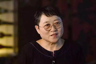 人间采蜜记原文免费阅读下载，人间采蜜记到底讲的什么