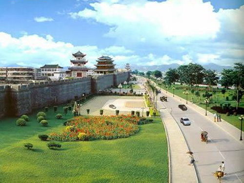 滨江长廊风景作文，滨江长廊长什么样子