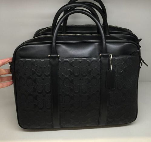 mycoach怎么读，coach怎么读的英语