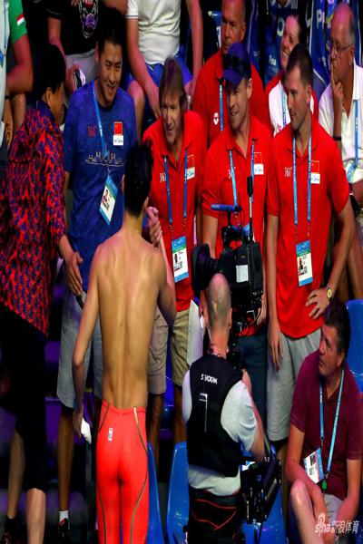 艳字拼音怎么拼写，鲜字拼音组词