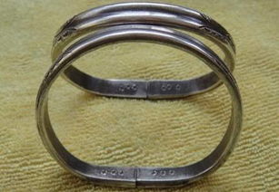 银子变黑怎么办法变白发亮，银首饰变黑怎么清洗才能变亮