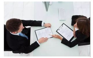 偷什么东西不犯法? (脑筋急转弯)语底: 偷笑，偷什么东西不犯法打三个数字