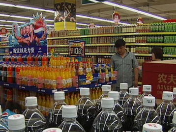 超市入场费是一年一交么?相当于押金么?