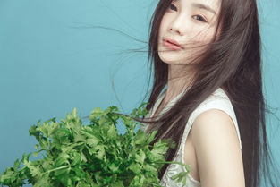 “娉娉袅袅十三余,豆蔻梢头二月初。”是谁写的诗?什么意思?