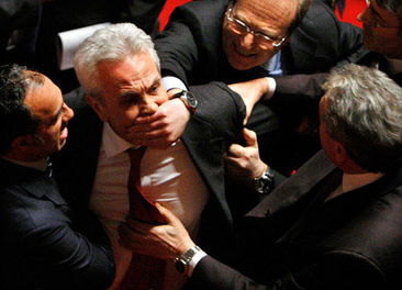 同僚是什么意思