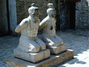 油条和秦桧的故事，秦桧的故事的主要内容