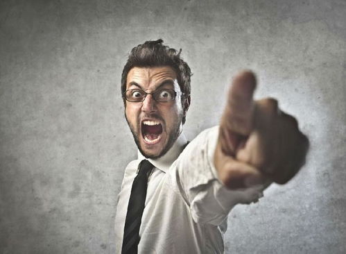 尖酸刻薄的女人的面相，尖酸刻薄的人说话特点