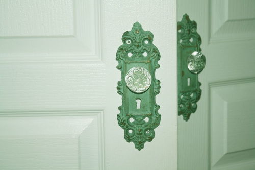 琢磨的意思，香培玉琢的意思