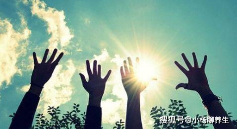 青春寄语唯美短句15岁，青春寄语唯美短句集锦