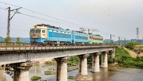 k1573次列车途经站点时刻表