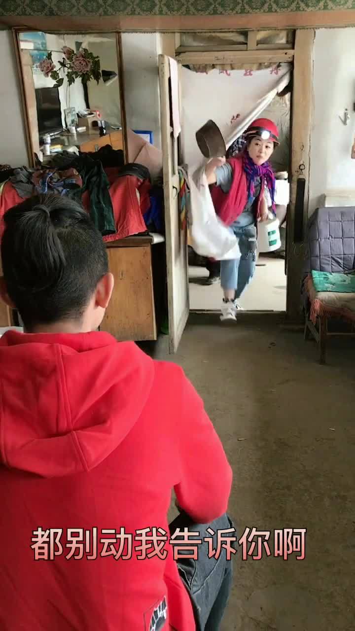 掏大粪的工具，掏大粪的人劳动模范