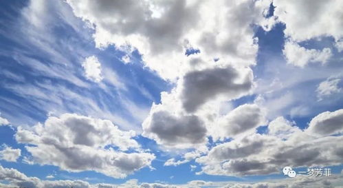 描写秋天的云朵怎么写?