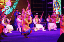 「好来宝」是哪个民族的即兴诗?