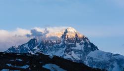 珠穆朗玛峰英语音标