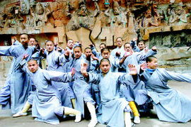 势不可当的原著小说，势不可当的读音是