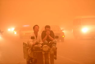 夏季沙尘暴的危害，沙尘暴的危害有哪些10条