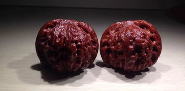 桃核读音是hu还是读he，桃核念hu还是he