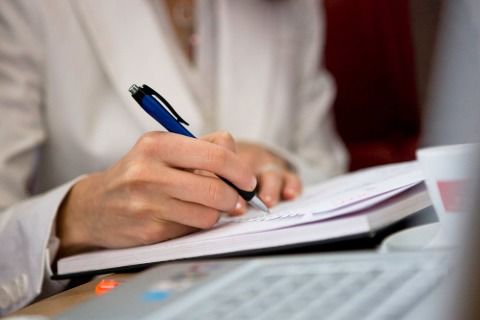 为下文埋下伏笔是什么意思，遇见你伏笔是什么意思