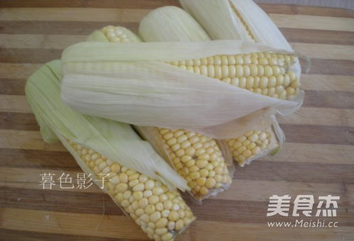 老玉米怎么煮才能软，老玉米歌曲