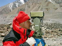 词汇精选:hamper的用法和辨析