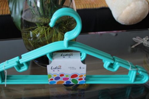 衣架英文怎么读，衣架英文名