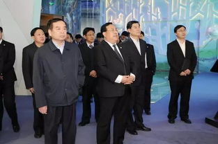 搭班子 定战略 带队伍 理解，搭班子带队伍