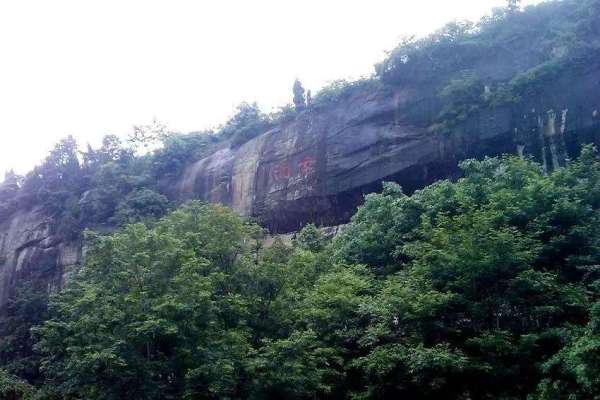 仙女洞风景区简介，仙女洞在哪个省哪个市