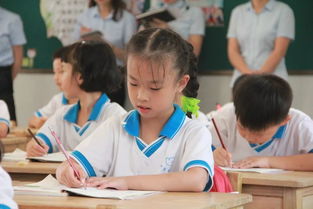 小学几岁可以入学一年级，小孩子不读书可以送去什么学校