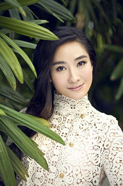 《胭脂》中的冯曼娜和女演员陶昕然是什么关系?