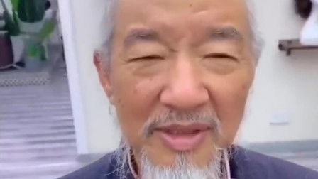 卡通老爷爷图片，麦当劳老爷爷图片