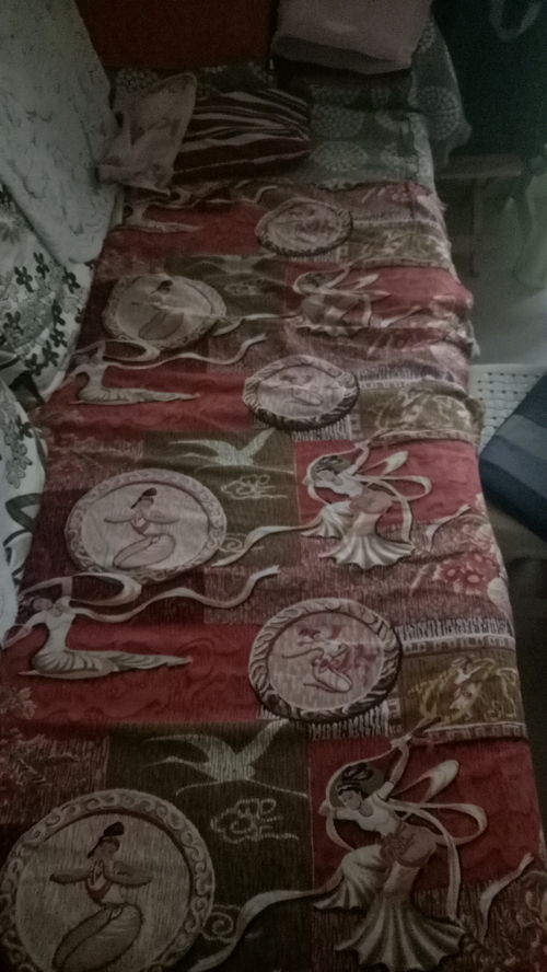 舞法天女被挠脚心的文章，劫匪给人质挠脚心的文章