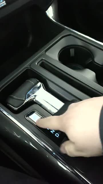 车档位手动挡图片，车档位字母代表