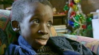 恩科西是怎样与艾滋病作斗争