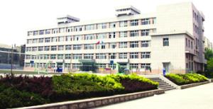 大连教育学院附属高中是私立学校吗，大连教育学院附属高中校长