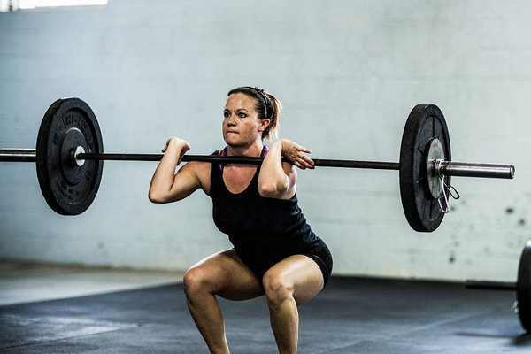 跳舞的基本姿势是什么?