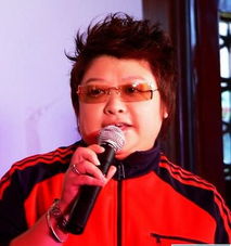 韩红简历 资料个人，韩红简历个人资料简介多高