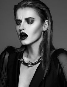 gladys这个名字是什么意思呢?