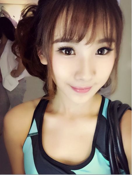 张溪芮名字含义，张溪郑二小学