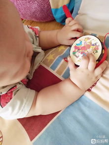 胖乎乎的小手,什么小脚,什么胳膊,什么头发