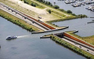 谁能提供《桥断》的LRC歌词