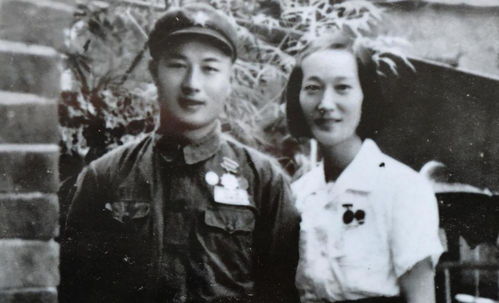 "车凛凛,马潇潇"请问此两句词出自何人、何作?谢谢司教。