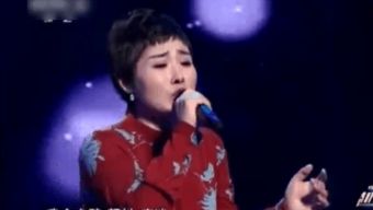 好评。歌词 没有哭只有笑笑你当年留不住 歌名是什么