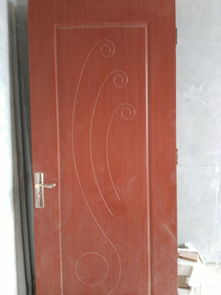 门三横，门三个一念什么