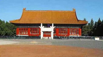 社稷坛是一种方形坛台并用什么颜色的土壤填埋在坛台上，社稷坛是什么意思